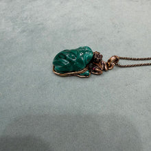 Carica l'immagine nel visualizzatore di Gallery, Collana Ranocchio Unic Alcozer &amp; J