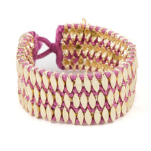Carica l&#39;immagine nel visualizzatore di Gallery, Bracciale in Stoffa Dorato House of Tuhina