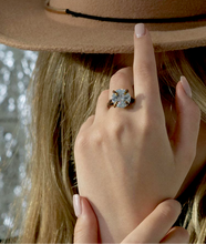 Carica l&#39;immagine nel visualizzatore di Gallery, Anello Love Alcozer &amp; J